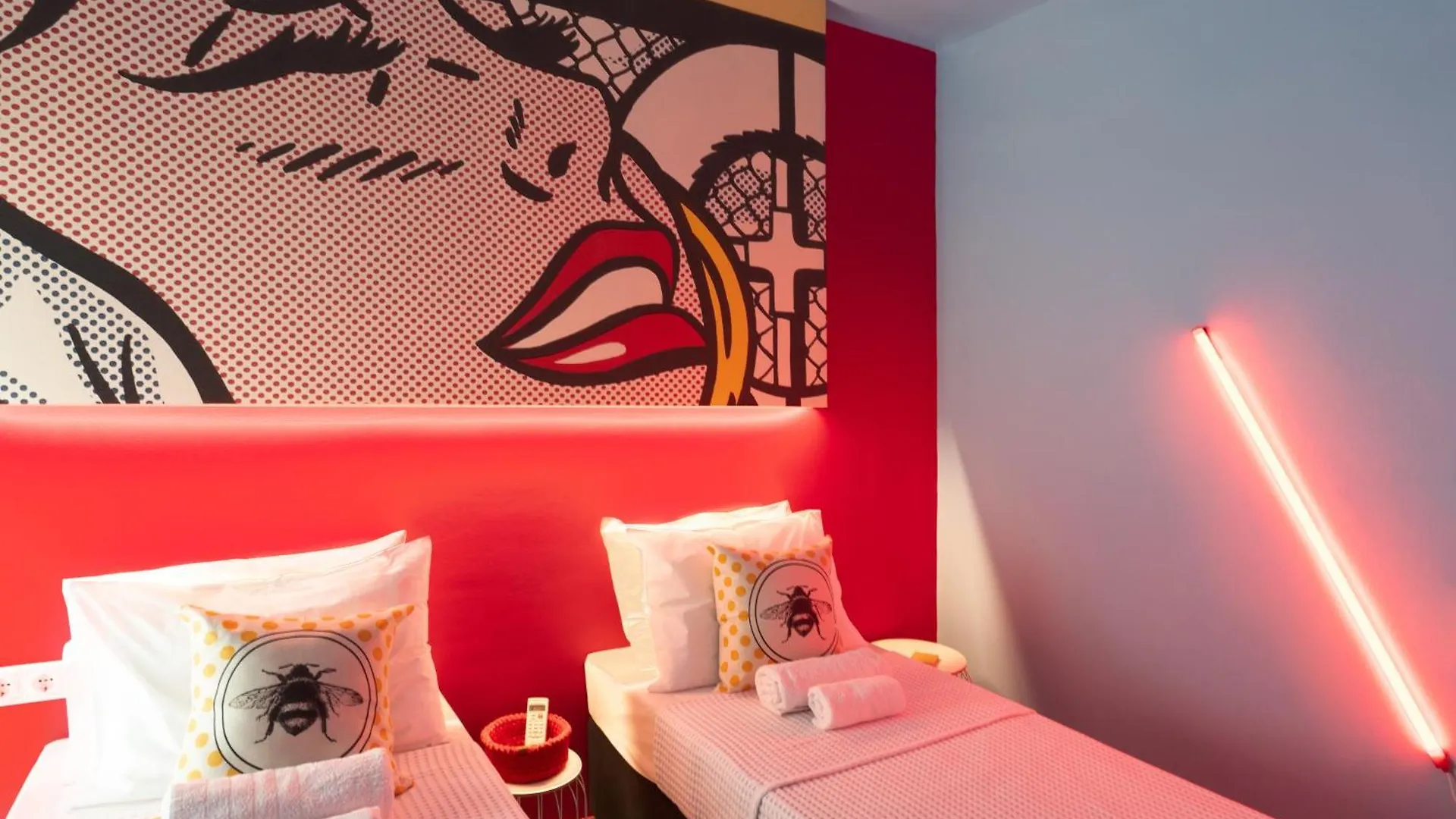 The Muse Central Flat In Thessaloniki Just A Few Steps Away From All Museums And Helexpo 0*,  اليونان